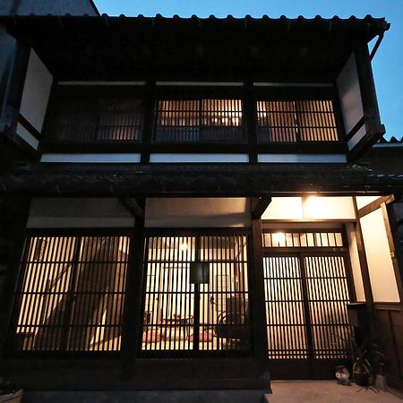 Kanazawa Guest House East Mountain Екстериор снимка