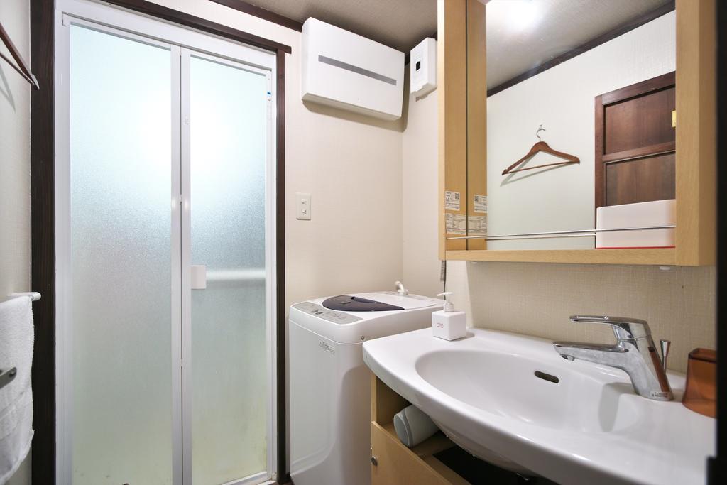 Kanazawa Guest House East Mountain Екстериор снимка