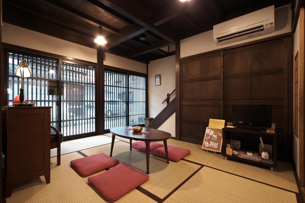 Kanazawa Guest House East Mountain Екстериор снимка